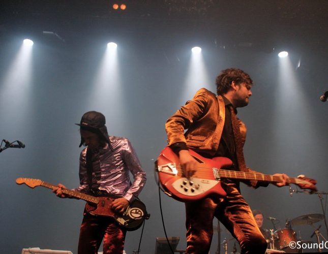 Klaxons en concert lors du 26e Festival Chorus des Hauts-de-Seine, La Défense, 5 avril 2014