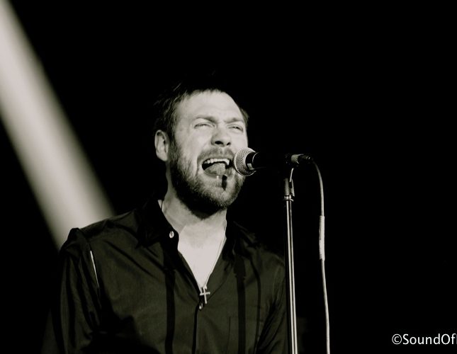 Kasabian en concert au Bataclan, Paris, le 30 avril 2014