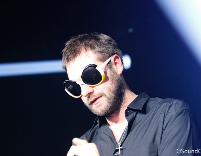 Kasabian en concert au Bataclan, Paris, le 30 avril 2014