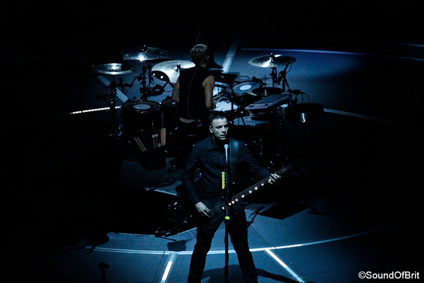 Muse en concert à l'AccorHotel Arena, Paris, le 29 février 2016