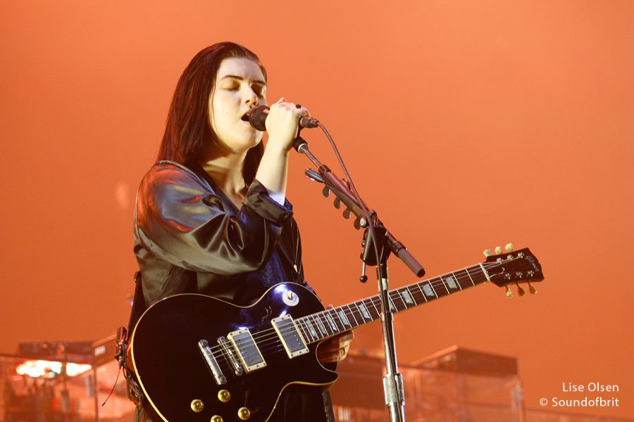 The XX en concert au Festival Rock En Seine, au Domaine National de Saint-Cloud, le 27 août 2017