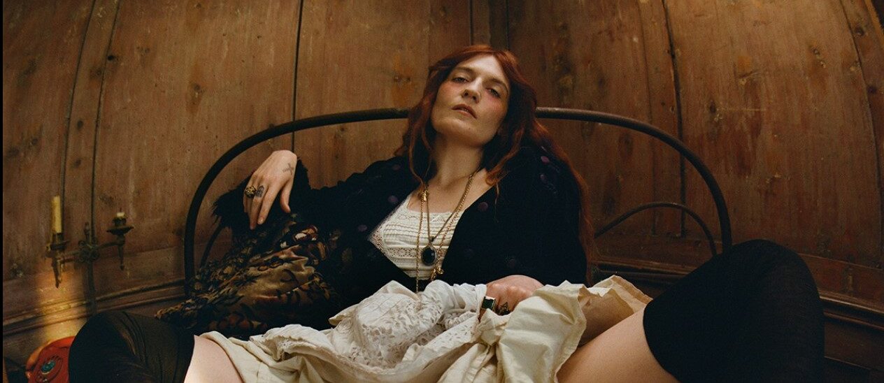 Florence + The Machine - Everybody Scream