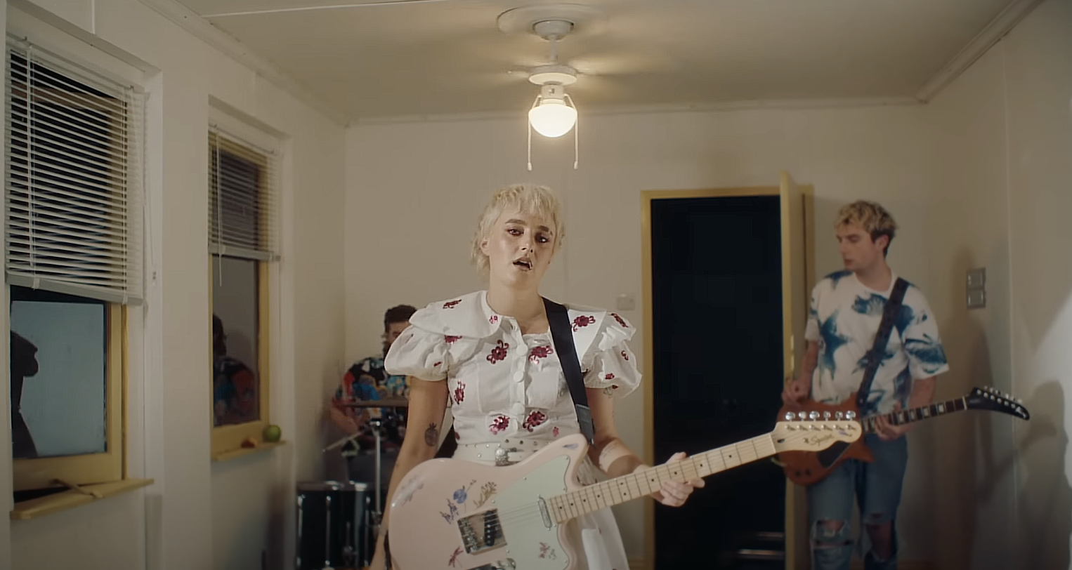 Capture d'écran de Rooboosh de Newdad