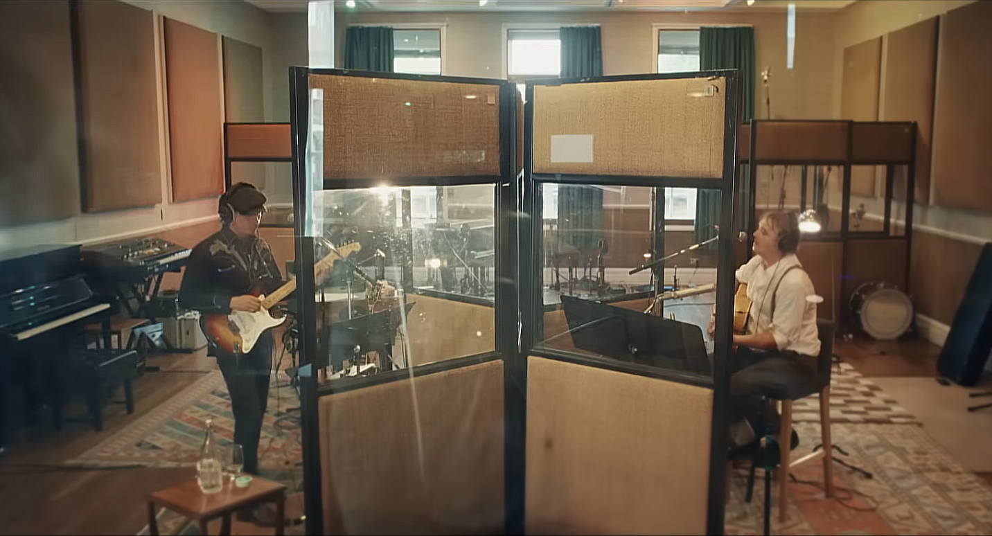 Capture d’écran Youtube Tribute to David Bowie