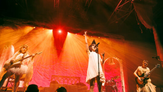 The Last Dinner Party au Zénith de Paris, le 25 février 2026