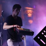 Fakear en concert au Fnac Live Festival, à Paris (Hôtel De Ville), le 22 juillet 2016