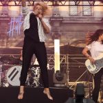 Hyphen Hyphen en concert au Fnac Live Festival, à Paris (Hôtel De Ville), le 22 juillet 2016