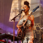 Lianne La Havas en concert au Fnac Live Festival (Hôtel de Ville de Paris), le 23 juillet 2016.