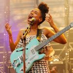 Lianne La Havas en concert au Fnac Live Festival (Hôtel de Ville de Paris), le 23 juillet 2016.