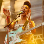 Lianne La Havas en concert au Fnac Live Festival (Hôtel de Ville de Paris), le 23 juillet 2016.