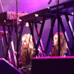 Let's Eat Grandma en concert au Inrocks Festival, à La Cigale, à Paris, le 19 novembre 2016