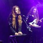 Let's Eat Grandma en concert au Inrocks Festival, à La Cigale, à Paris, le 19 novembre 2016