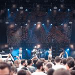 Crystal Fighters au festival Lollapalooza Paris, à l'hippodrome de Longchamp, le 22 juillet 2017