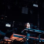 London Grammar au festival Lollapalooza Paris, à l'hippodrome de Longchamp, le 22 juillet 2017