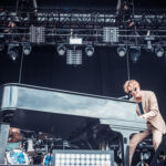 Tom Odell en concert au festival Lollapalooza Paris, à l'hippodrome de Longchamp, le 22 juillet 2017