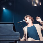 Tom Odell en concert au festival Lollapalooza Paris, à l'hippodrome de Longchamp, le 22 juillet 2017