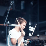 Liam Gallager en concert au festival Lollapalooza Paris, à l'hippodrome de Longchamp, le 22 juillet 2017