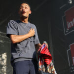 Loyle Carner en concert au Fnac Live Festival, sur le parvis de l'Hôtel De Ville de Paris, le 7 juillet 2017