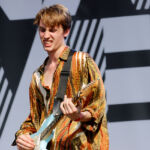 Otzeki en concert au Fnac Live Festival, sur le parvis de l'Hôtel De Ville de Paris, le 7 juillet 2017