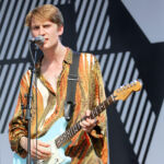 Otzeki en concert au Fnac Live Festival, sur le parvis de l'Hôtel De Ville de Paris, le 7 juillet 2017