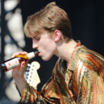 Otzeki en concert au Fnac Live Festival, sur le parvis de l'Hôtel De Ville de Paris, le 7 juillet 2017