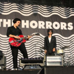 The Horros en concert au Fnac Live Festival, sur le parvis de l'Hôtel De Ville de Paris, le 8 juillet 2017