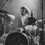 Soft Launch à la Cigale à Paris le 3 mai en première partie de Declan McKenna