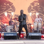 Black Pumas en concert au Festival Beauregard
