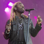 Black Pumas en concert au Festival Beauregard