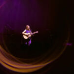 Aine Dean en première partie de James Bay à la Salle Pleyel, Paris, le 13 janvier 2025 Aine Dean en première partie de James Bay à la Salle Pleyel, Paris, le 13 janvier 2025