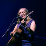 Aine Dean en première partie de James Bay à la Salle Pleyel, Paris, le 13 janvier 2025 Aine Dean en première partie de James Bay à la Salle Pleyel, Paris, le 13 janvier 2025