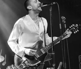 Miles Kane en concert au Trianon, à Paris, le 20 mars 2026
