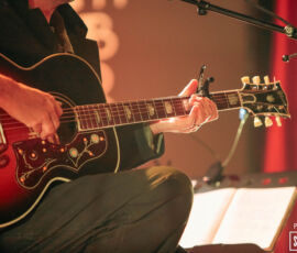 Tom Smith en concert à l'Alhambra, Paris, le 10 avril 2026